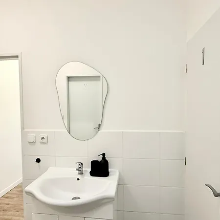 Misto 16 Prague